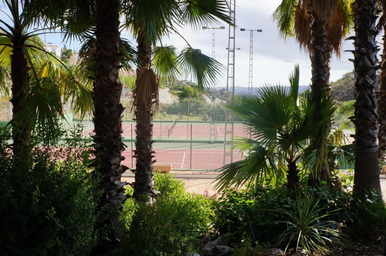 Alhaurin Golf Hotel Alhaurin el Grande Exterior photo